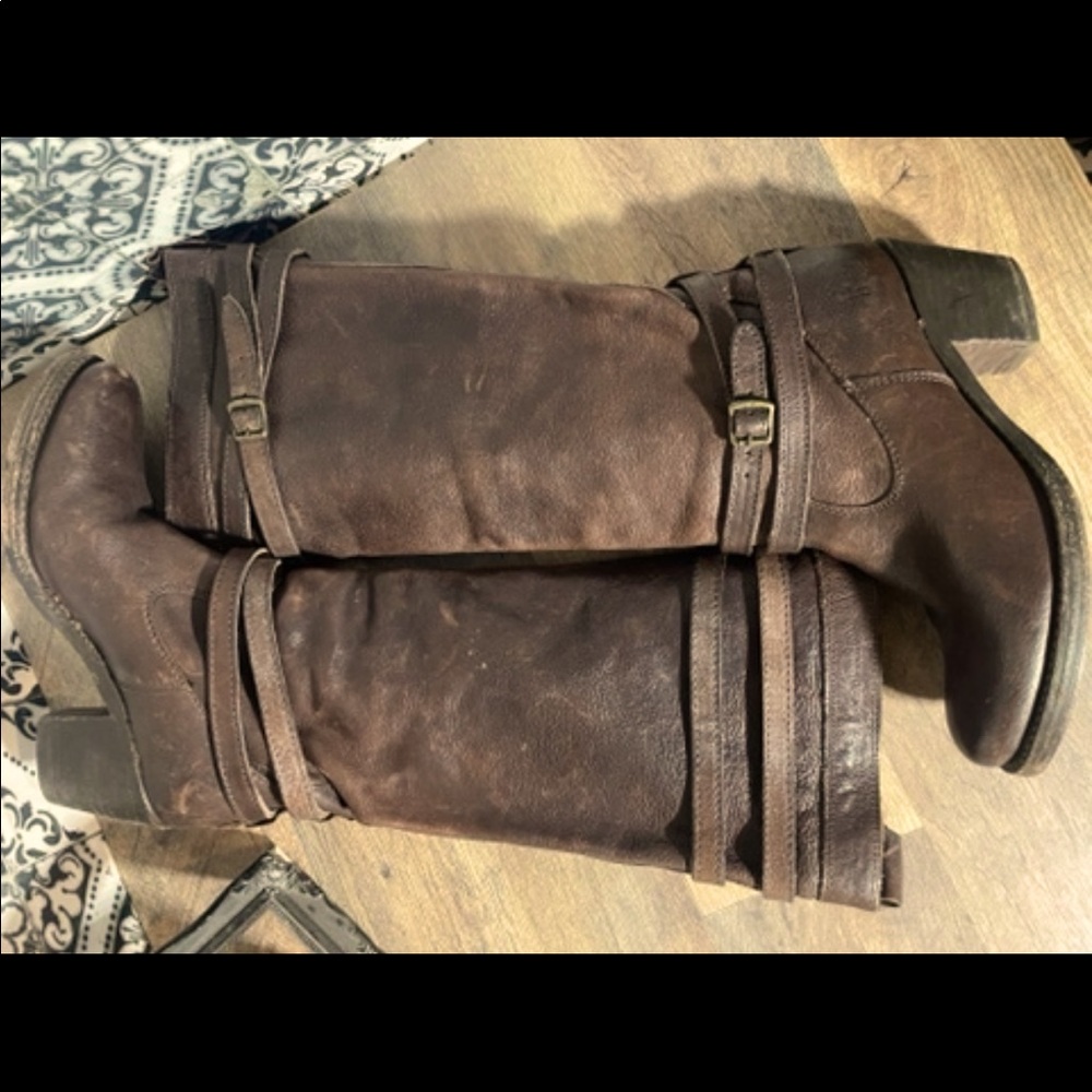 FRYE JANE STRAPPY TALL BOOT SIZE 6